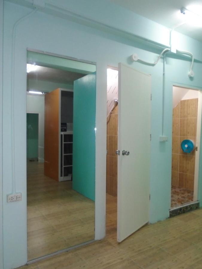 Panda Hostel Phuket (Adults Only) Patong Extérieur photo